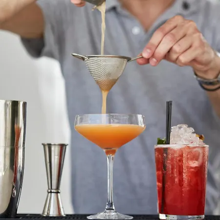 Mr And Mrs White Paros