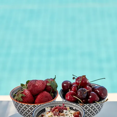 Mr And Mrs White Paros 호텔 나오우사