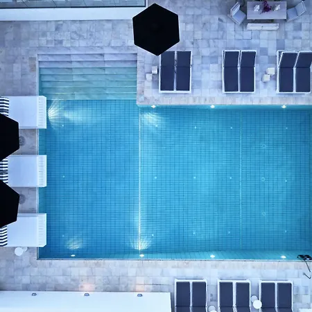 Mr And Mrs White Paros 나오우사