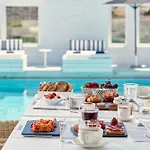 Отель Mr And Mrs White Paros Науса