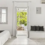 Hotell Mr And Mrs White Paros Naousa