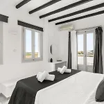 Mr And Mrs White Paros 4* Naousa