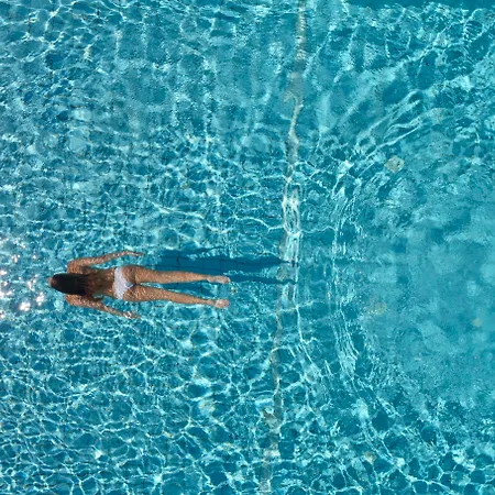 Mr And Mrs White Paros 4* Naoussa