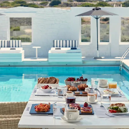 Mr And Mrs White Paros Naoussa