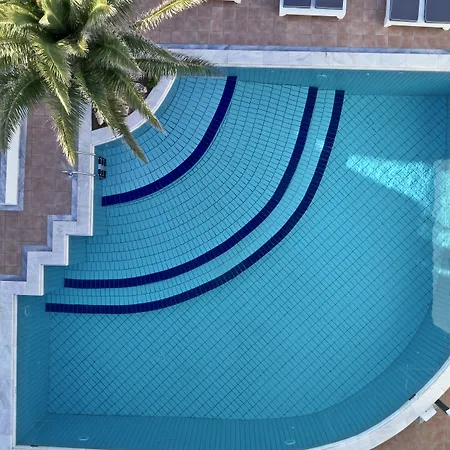 Mr And Mrs White Paros Hotel