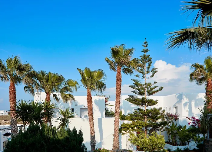 Mr And Mrs White Paros 4*