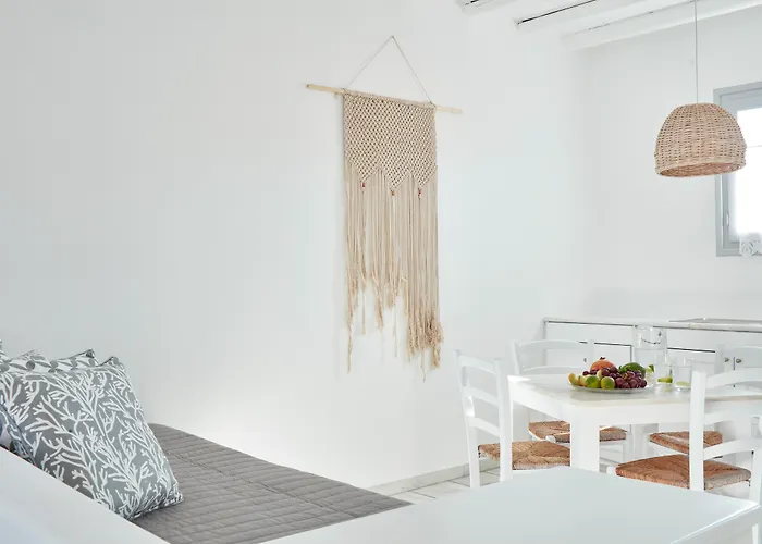 Mr And Mrs White Paros Hotel 4*