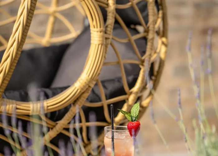 Hotel Mr And Mrs White Paros