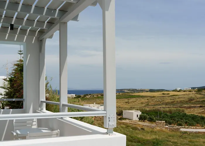 Mr And Mrs White Paros 4* Naoussa